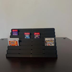 3-in-1 Nintendo Cartridge Stand – 3D Printed Display for Switch, DS & 3DS Games (Holds 24)