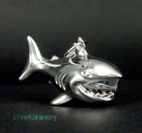 Bruce shark pendant deals