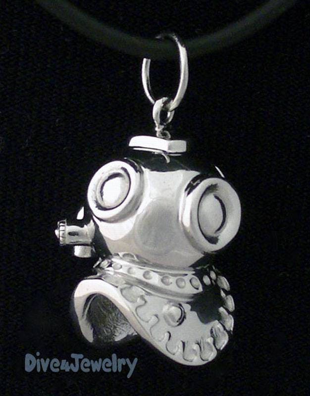 Sterling Silver Three Dimensional Scuba Diver Necklace Sterling Silver Three Dimensional Scuba Diver Necklace