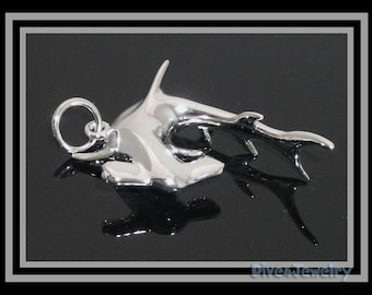 Shark Necklace Hammerhead Shark Pendant Sterling Silver 3D Shark Ocean sea Beach Scuba diver stylish jewelry gift