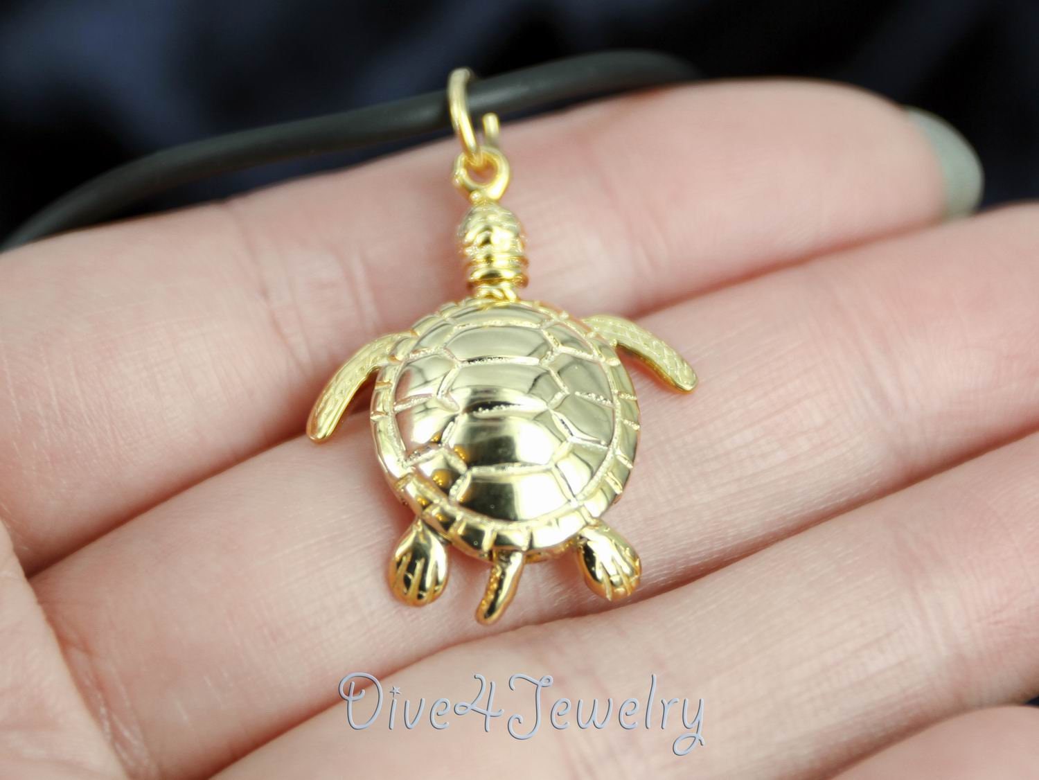 STYLISH STERLING SILVER PENDANT CHARM SMALL TURTLE SOLID 925 NEW STYLISH STERLING SILVER PENDANT CHARM SMALL TURTLE SOLID 925 NEW