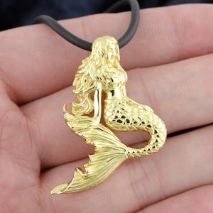 Mermaid Necklace Sterling Silver Gold Plated Highly detailed ocean girl big fish tail Mermaid Pendant Necklace