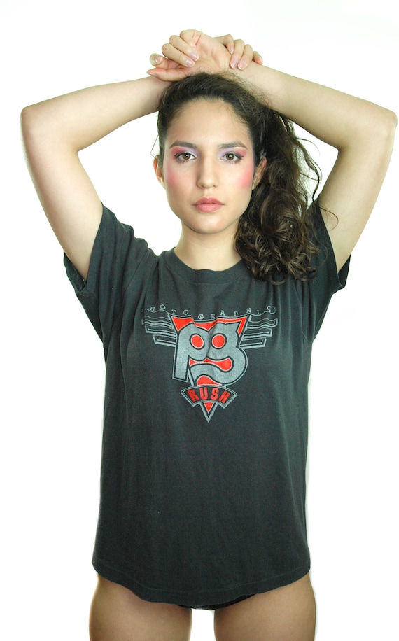 Vintage RUSH shirt 1980s Concert shirt Band Tee Qu