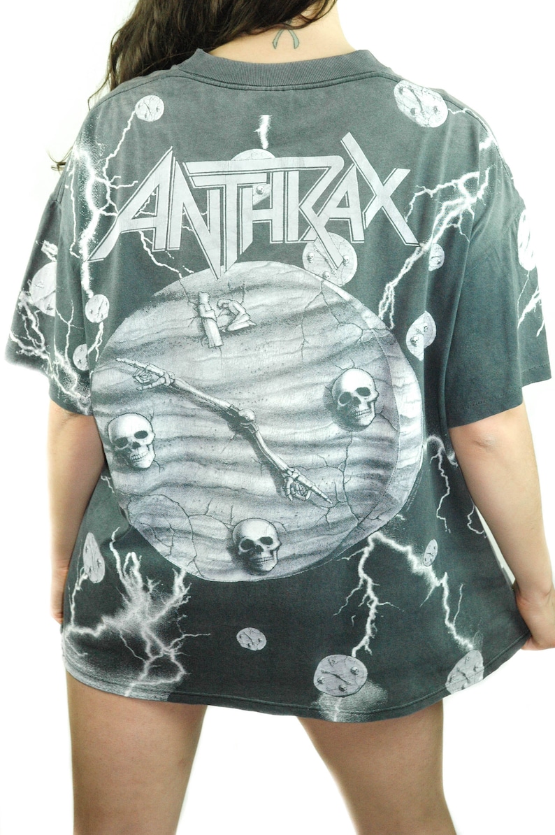 baju vintage anthrax