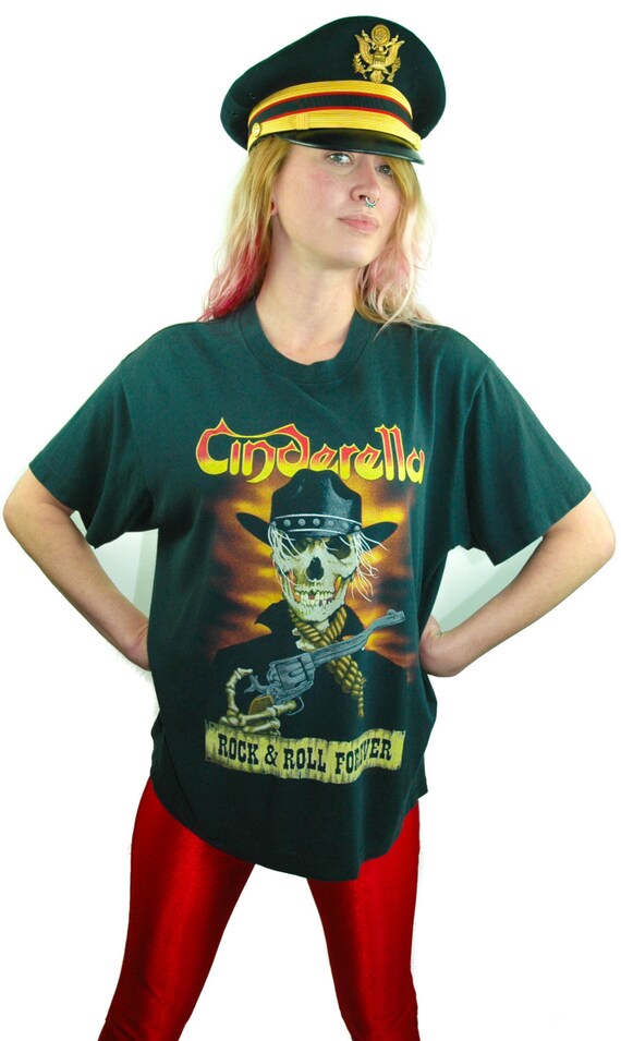 Vintage Cinderella Shirt 80s Band Tee Concert shi… - image 4
