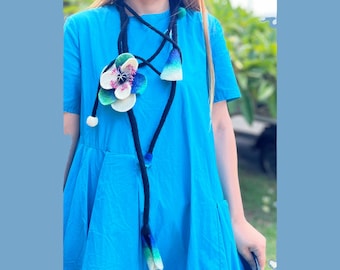 Handmade Wool Felt Flower Necklace – Multifunction Wearable Art