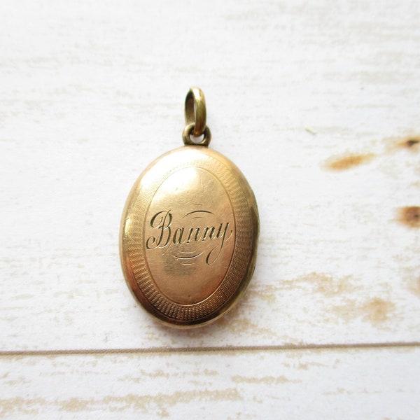 Antique Victorian or Edwardian Gold Filled Locket Pendant Oval Shape