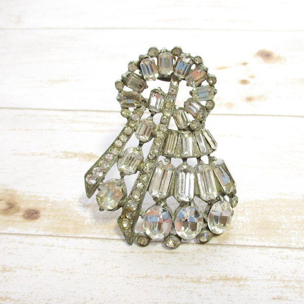 Vintage STARET Crystal Rhinestone Fur Clip Silver Tone Pot Metal Art Deco Fur Clip