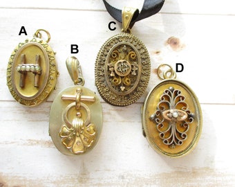 Antique Victorian Etruscan Detail Locket Pendant Gold Plate Gold Filled Glass Covers Original Antique Photos