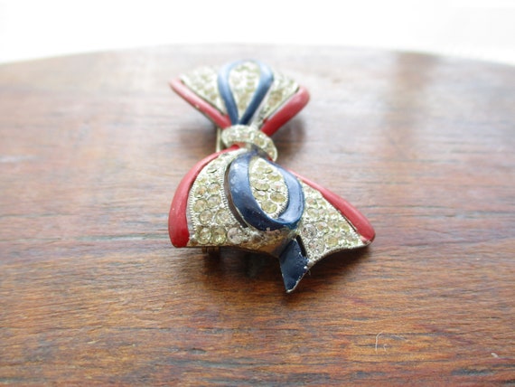 Vintage WWII Patriotic Rhinestone Brooch Patrioti… - image 3