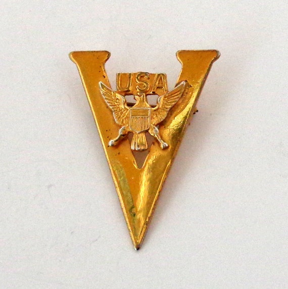 WWII Victory Pin V for Victory Gold Plated Sterlin