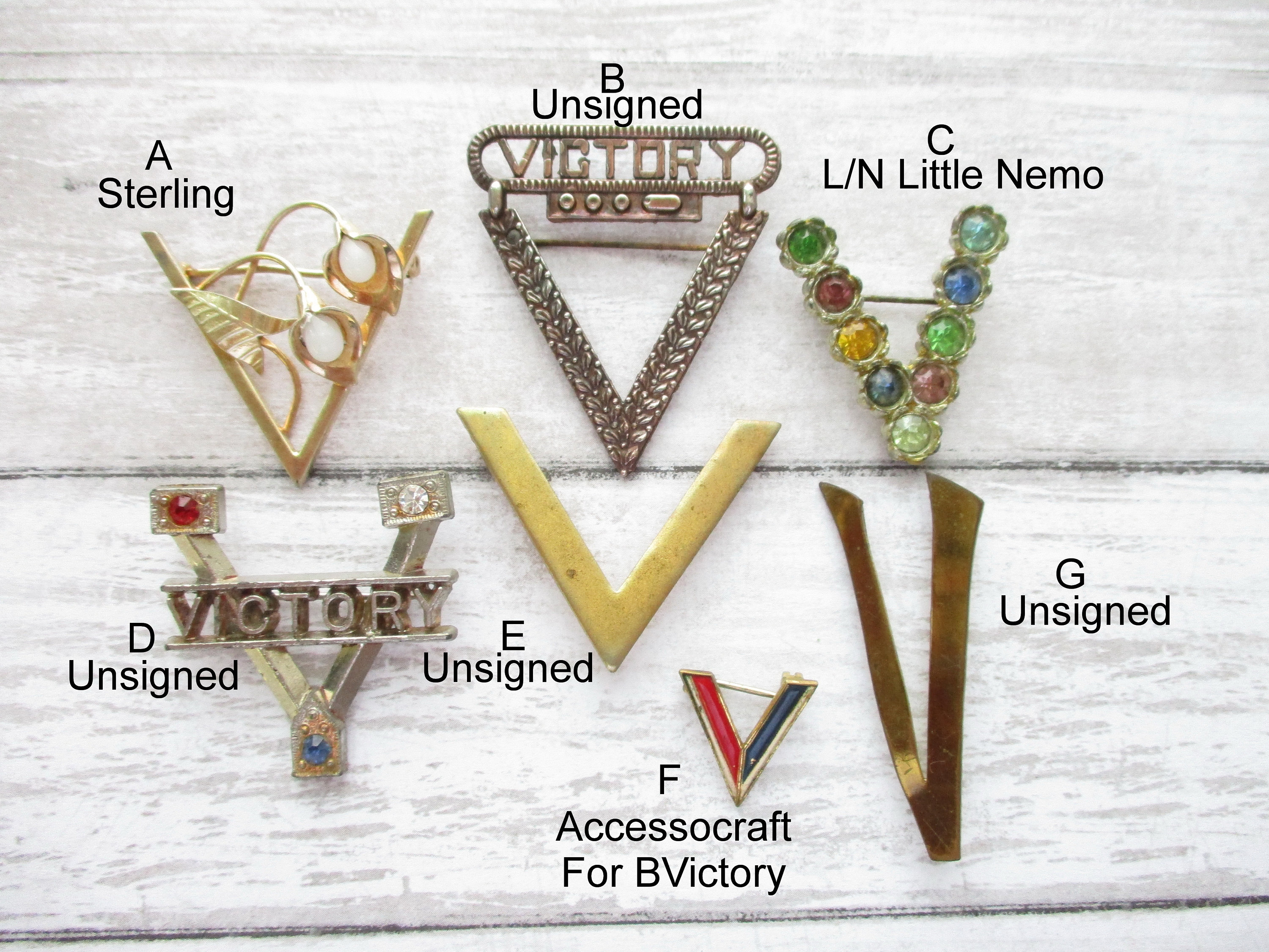 WWII V for Victory Pins Sweetheart Brooch Patriotic Jewelry 