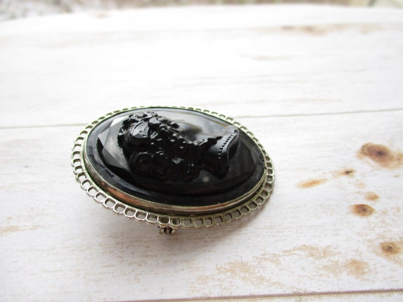 Vintage Black Glass Cameo Brooch Silver Tone Czec… - image 4