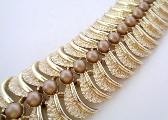 SALE Signed KRAMER Gold Tone Pearl Bracelet