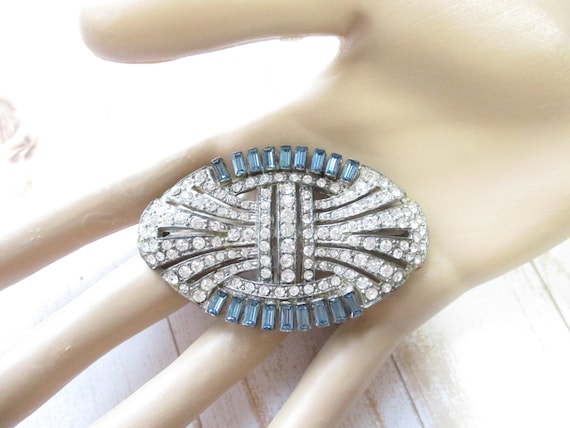 Art Deco Rhinestone Brooch Pot Metal