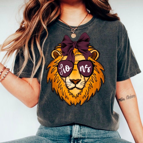 Lions High School Mascot, maroon lions varsity Mascot 300 dpi, Lion png School Mascot digital design shirt design