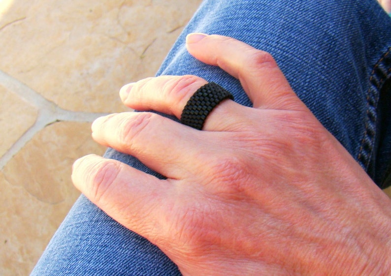 Ring for Men, Basic Black Ring, Unisex Black Beaded Ring, Minimalist Jewelry, Black Band Ring, Seed Bead Ring, Peyote Ring, Black Bead Ring 