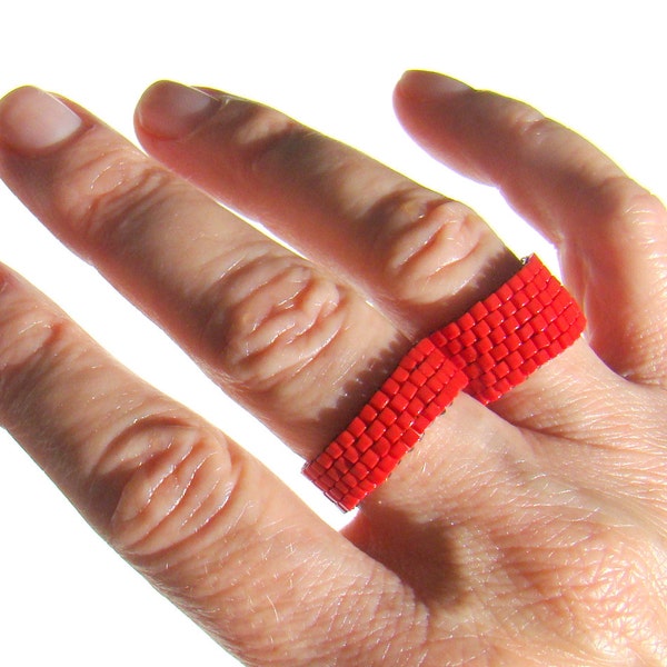 Red Beaded Ring Brickwork Style, Bright Red Ring, Choose from Four Widths, Peyote Seed Bead Ring, Casual Everyday Ring, Red Jewelry