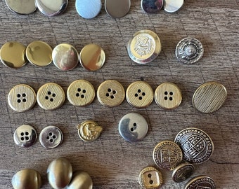 Lot of 31 Vintage Silver and Gold Metal Buttons - Various Mixed Lot - Very Good Vintage Condition - Bulk Destash