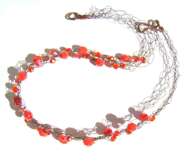 CR0015 Crochet wire necklace dark coral red on bronze copper rustic wire crochet casual beaded jewelry Czech Glass