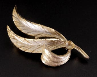 Vintage  1960's BSK Leaf Brooch Silver Tone Mid Century Modern Pin Botanical Jewelry