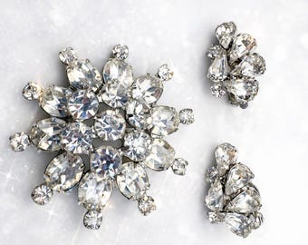 Vintage Weiss Rhinestone Brooch and Earrings Set Signed Clear Crystal Jewelry 1950s