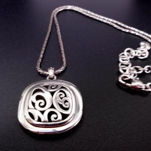 Brighton Spin Master Reversible Necklace Silver Gold Scroll Pendant image 3