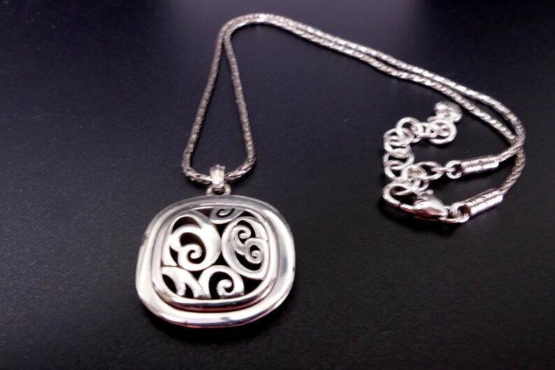 Brighton Spin Master Reversible Necklace Silver Gold Scroll Pendant image 3