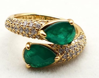 Gold Tone Bomb Party Ring with Emerald CZ Stones – Size 6 Statement Jewelry