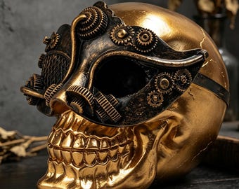 Steampunk Skull Figurine, Halloween Sculpture, Gold Gearwork Art Vessel, Industrial Gothic Statement, Halloween Decor, Gift for Him