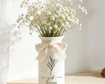 Custom Wedding Gifts Flower Vase, Personalized Engaged Vase, New Engaged Couple Gift, Wedding Gift for Newlyweds, Engagement Date