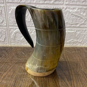 6 Inch Viking Horn Mug Handmade Natural Drinking Horn Cup Norse Style Tankard for Beer, Mead, Ale Medieval Gift for Men Halloween Gift