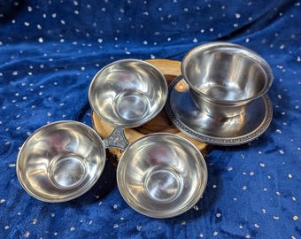 Tasse pliante en métal - Canada