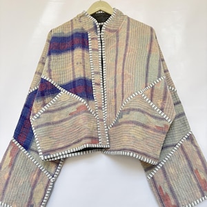 Luxe Kantha-jas voor dames, designer gewatteerde katoenen jas, vintage boho-jas, unieke handgemaakte patchwork-jas
