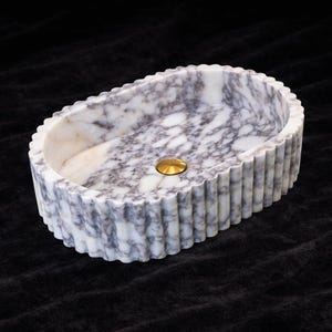 Lavabo de mármol Calacatta Viola hecho a mano / Lavabo de baño acanalado / Lavabo de encimera imagen 2