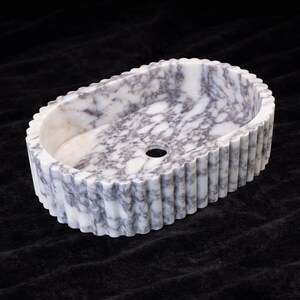 Lavabo de mármol Calacatta Viola hecho a mano / Lavabo de baño acanalado / Lavabo de encimera imagen 5