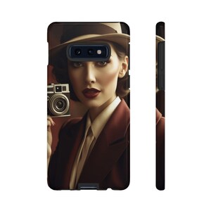 Vintage Camera Phone Case: Retro Photographer Tough Cover