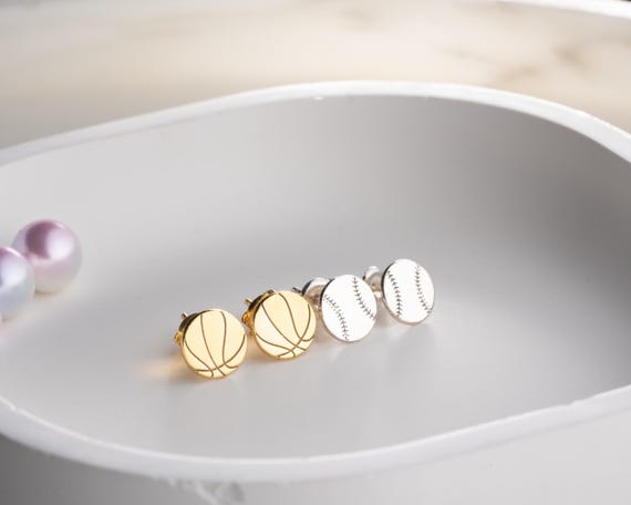 スターリングシルバーのバスケットボールスタッドピアス：ミニマリスト