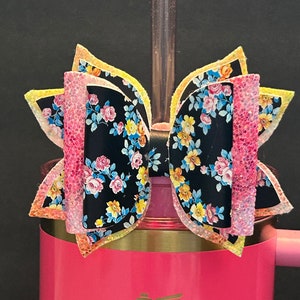 Stanley Jumbo Ditsy Black Pink Yellow Blue  Floral Print with Pink Glitter Layered Straw Topper Bow