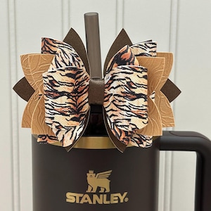 Stanley Tyla Tyger The Chocolate Gold Animal Tiger Print Shimmer Bow Straw Topper