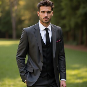 Elegant Grey Color Formal 3 Piece Men's Suit - Custom Groomsmen Suit - Slim Fit Suit Men - Bespoke Tailoring Fit Event Men's Suits