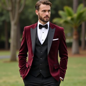 Burgundy Velvet Blazer 3 Piece Men&#39;s Suit - Custom Groomsmen Suit - Slim Fit Suit Men - Bespoke Tailoring Fit Formal Event Men&#39;s Suit