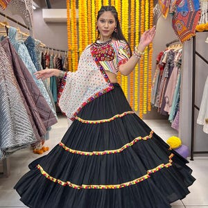 12mtr flair Navratri Special Heavy rayon Lehenga Choli For Woman,Navratri Special ghagra Choli,Party Wear Lehenga,flair Chaniya Choli