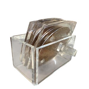 Posavasos vintage de los años 70 y 80, de Lucite transparente y corcho, con base y soporte de Lucite.