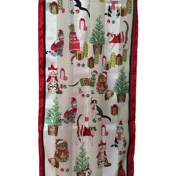 Christmas Cats, Dogs w sweaters, Scarf Vintage, Reed,White,Green,Pattern, 26x 26" Hand rolled edge 12.5x48”,gold Metal thread