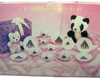 17  Piece Childs Porcelain Christmas Tea Party Set, New in Box