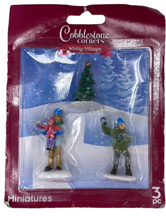 Cobblestone Corners Christmas Village Collection Piece Figurine Miniatures  3 Pieces snowball Fight 