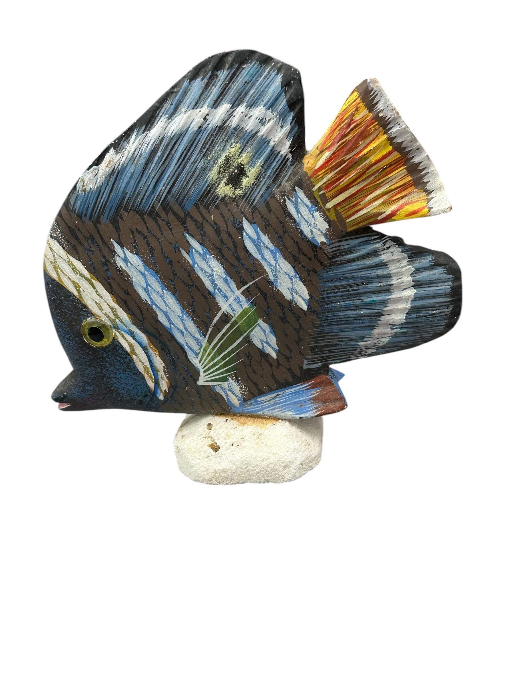 レナンドカフ YOURFACE 60's Tropical Fish Hand Carved,hand Painted Wooden Tropical Fish on Coral Base