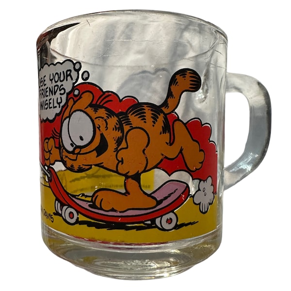 Vintage McDonalds Garfield and Odie Glass mug, Jim Davis, 1978, Use Your Friends Wisely, Made in USA