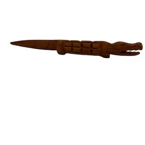Hand Carved Alligator, Crocodile, 15", VTG